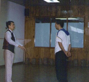 1992. Río Grande. Tai chi chuan con el maestro Tang Long